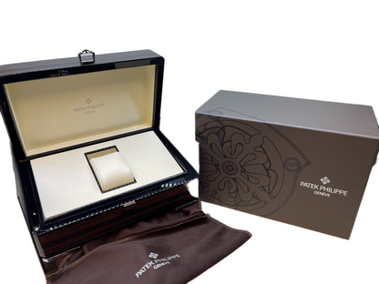 Patek Philippe Complications Annual Calendar Flyback Chronograph Green 5905/1a-001