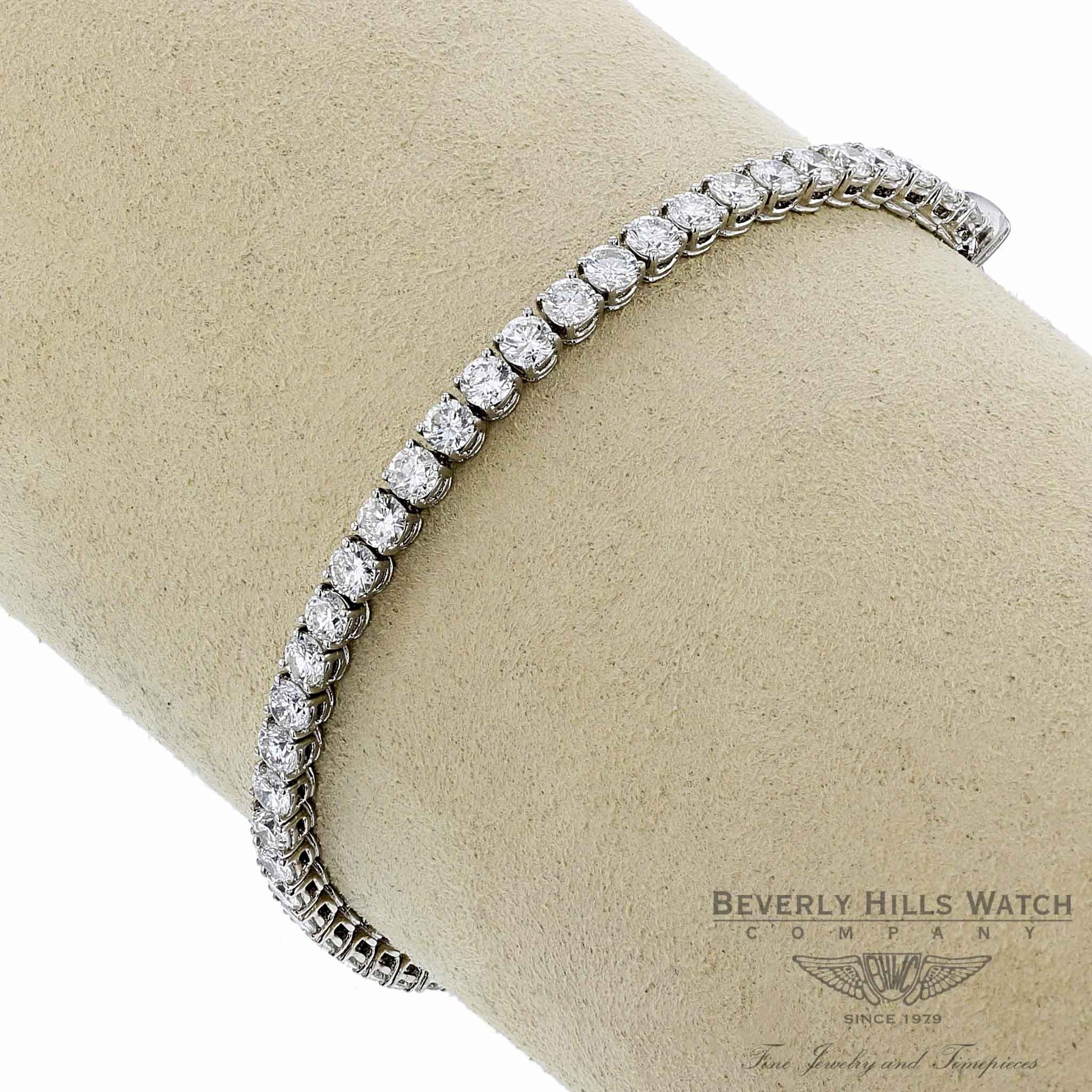 18K White Gold Diamond Tennis 45 Diamonds Bracelet 8563-182-775 HDXRU3 - Beverly Hills Watch