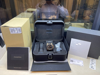 Panerai Luminor Submersible 44mm Goldtech OroCarbo PAM01070