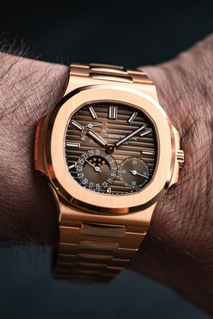 Patek Philippe Nautilus Rose Gold Power Reserve Moon Phases 5712/1r-001