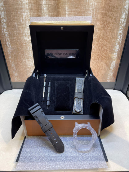 Panerai Luminor Submersible 1950 47mm Titanium PAM00389 - Beverly Hills Watch Company