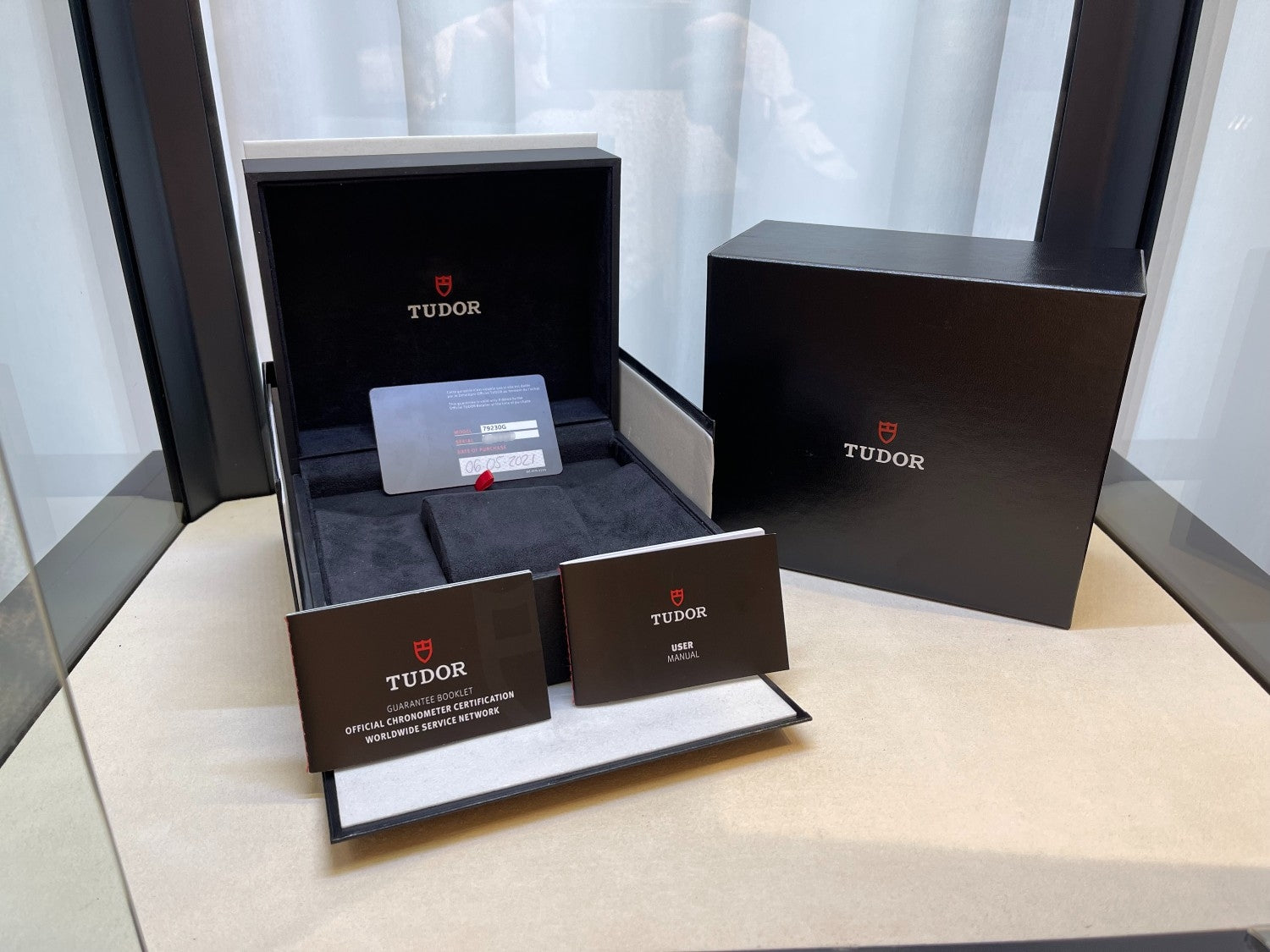 Tudor Black Bay Heritage Harrods Edition 79230G - Beverly Hills Watch Company
