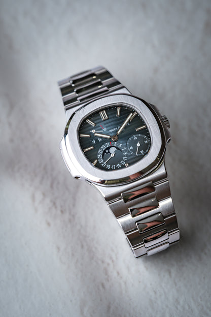 Patek Philippe Nautilus Power Reserve Moon Phases Blue Dial 5712/1a-001