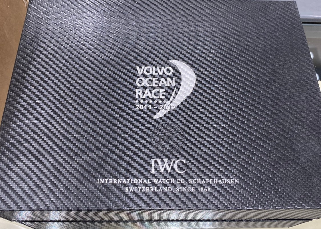 IWC Portuguese Yacht Club 45mm Titanium Case Carbon Fiber Dial IW390212 5llZMQ - Beverly Hills Watch Company