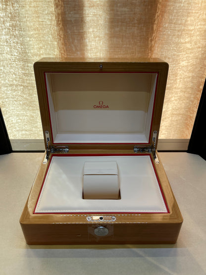 Omega Diver 300m Co-Axial Chronometer 42mm Green Dial 210.30.42.20.10.001 - Beverly Hills Watch Company