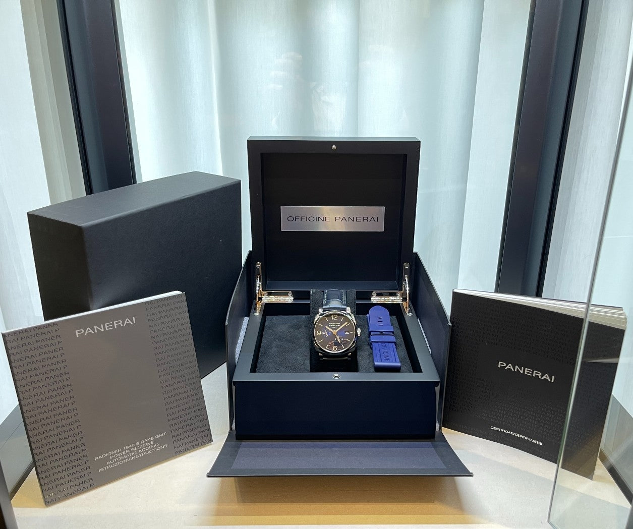 Panerai Radiomir 1940 3 Days Mediterraneo Edition PAM00945 - Beverly Hills Watch Company