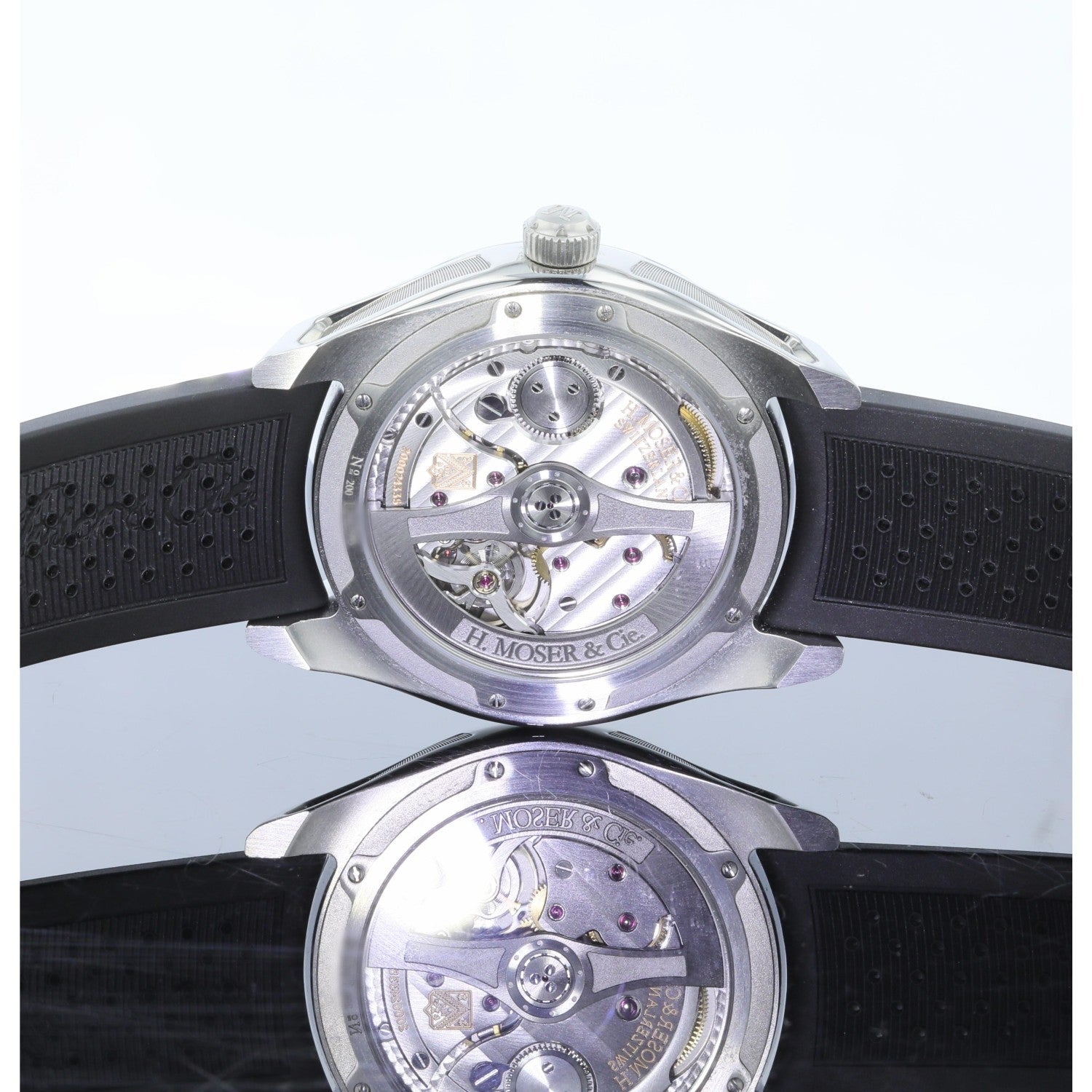 H.Moser & Cie Pioneer Centre Seconds Green Dial 3200-1202 - Beverly Hills Watch Company