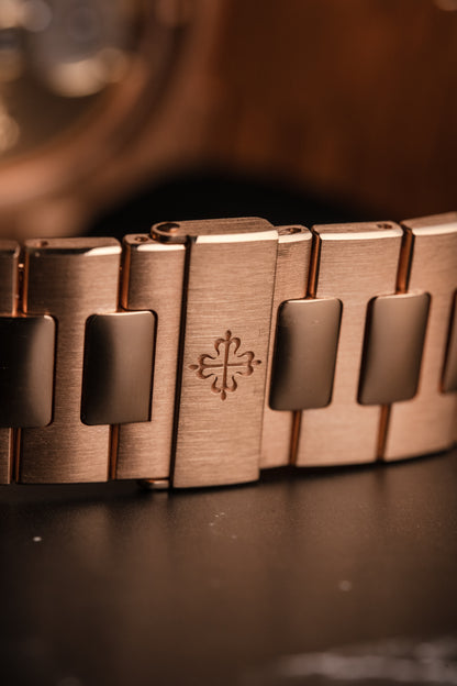 Patek Philippe Nautilus Rose Gold Brown Dial 5711/1R-001