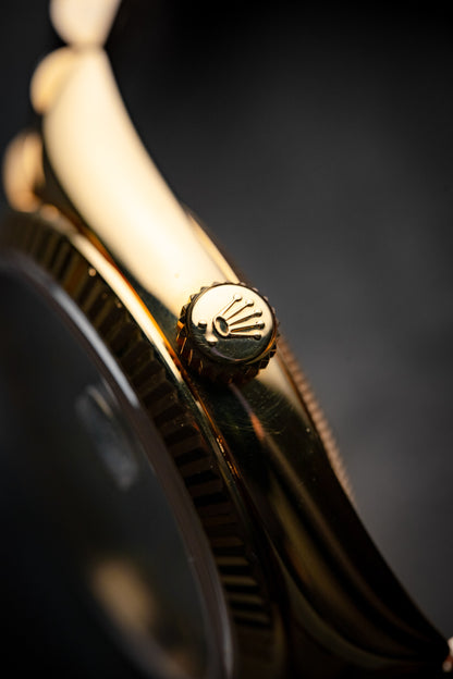 Rolex Day-Date 36mm Yellow Gold President White Dial Gold Roman 128238
