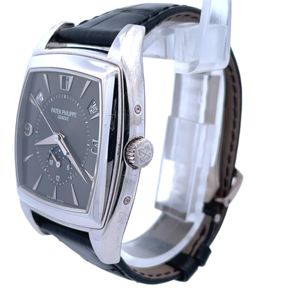 Patek Philippe Gondolo Annual Calendar Calendario Grey Dial 5135g-010