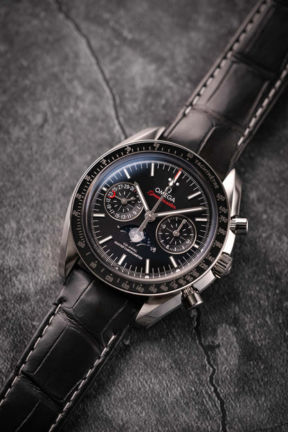 Omega Speedmaster Moonphase 44mm Stainless Steel 304.33.44.52.01.001