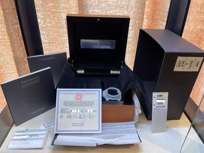 Panerai Luminor Power Reserve 44MM Black Dial PAM00090