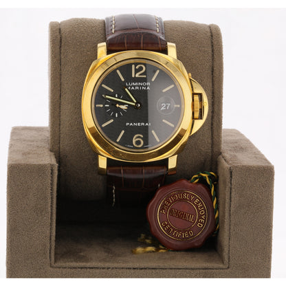 Panerai Luminor Marina 44mm Yellow Gold Carbon Fiber Dial PAM00140