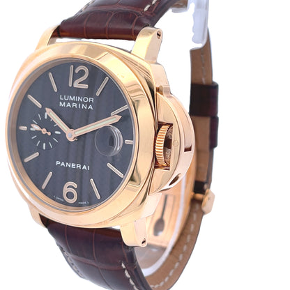 Panerai Luminor Marina 44mm Yellow Gold Carbon Fiber Dial PAM00140