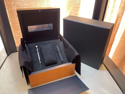 Panerai Luminor Marina 1950 3 Days 44mm Titanio Harrods Edition Blue Dial Pam745