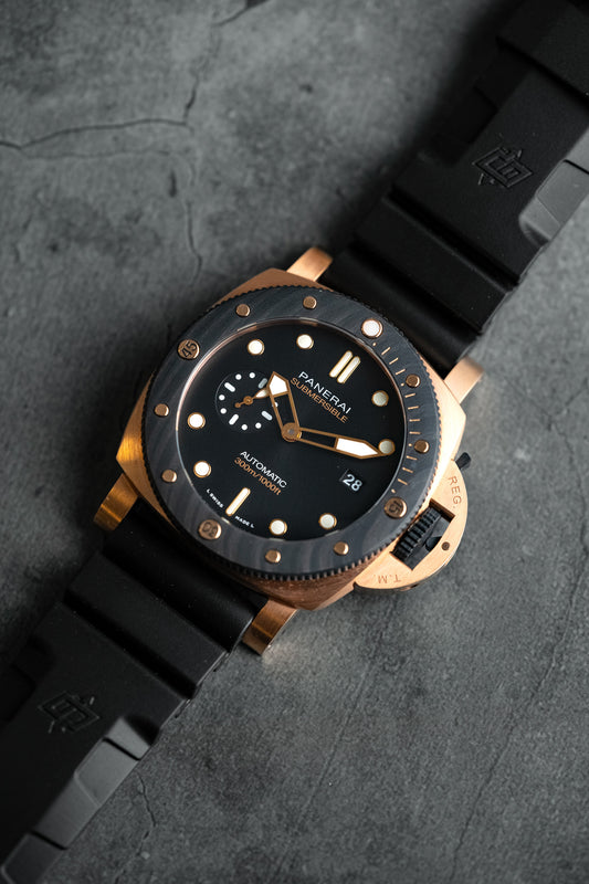 Panerai Luminor Submersible 44mm Goldtech OroCarbo PAM01070