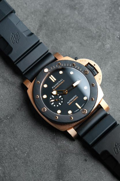 Panerai Luminor Submersible 44mm Goldtech OroCarbo PAM01070