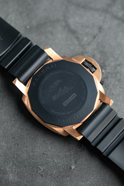 Panerai Luminor Submersible 44mm Goldtech OroCarbo PAM01070