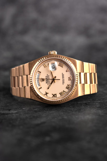 Rolex OysterQuartz 36mm Day-Date President 19018