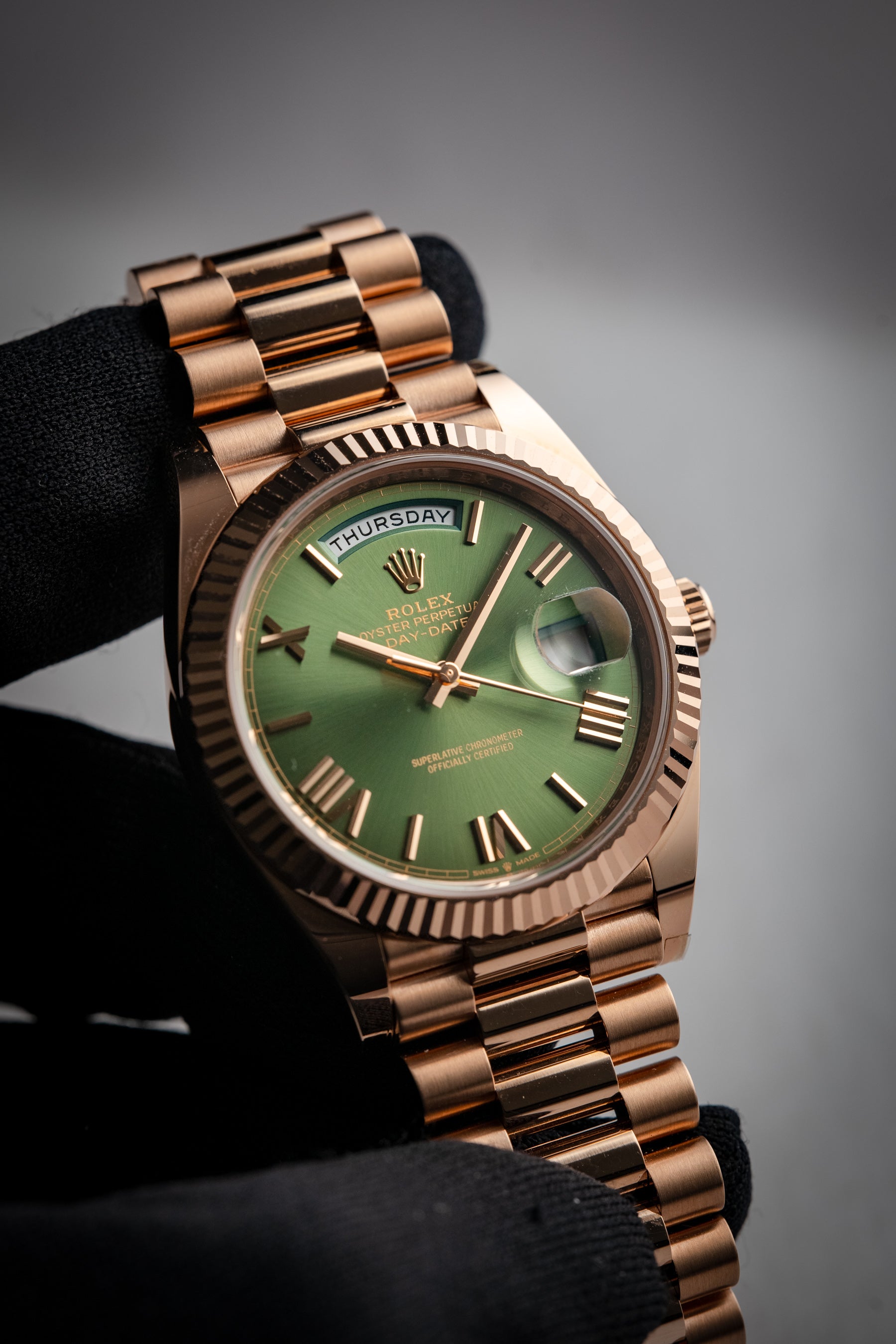 Rolex Day-Date 40mm Green Dial Everose Gold President Bracelet