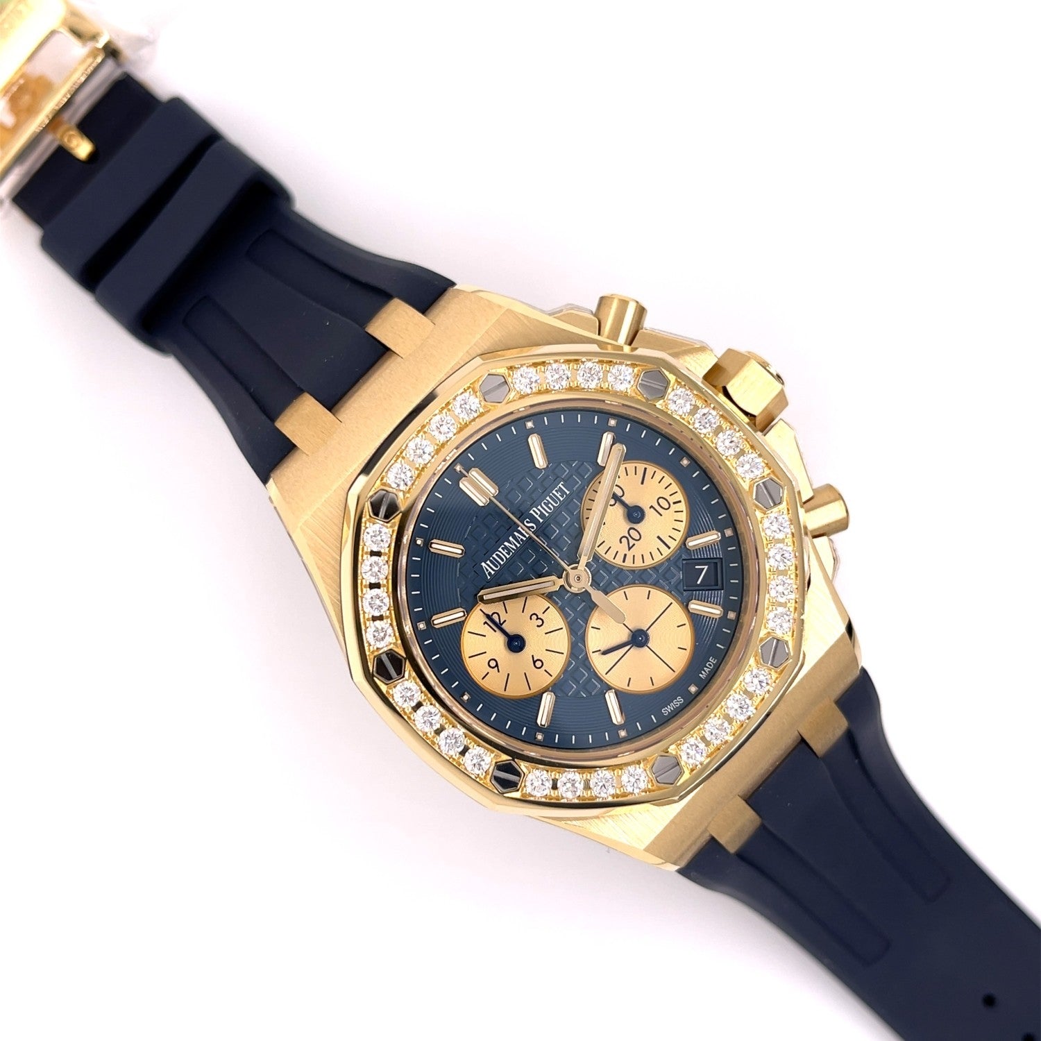 Audemars Piguet Offshore 37mm Diamond Bezel Blue Dial 26231BA.ZZ.D027CA.01 A97DT7 - Beverly Hills Watch Company