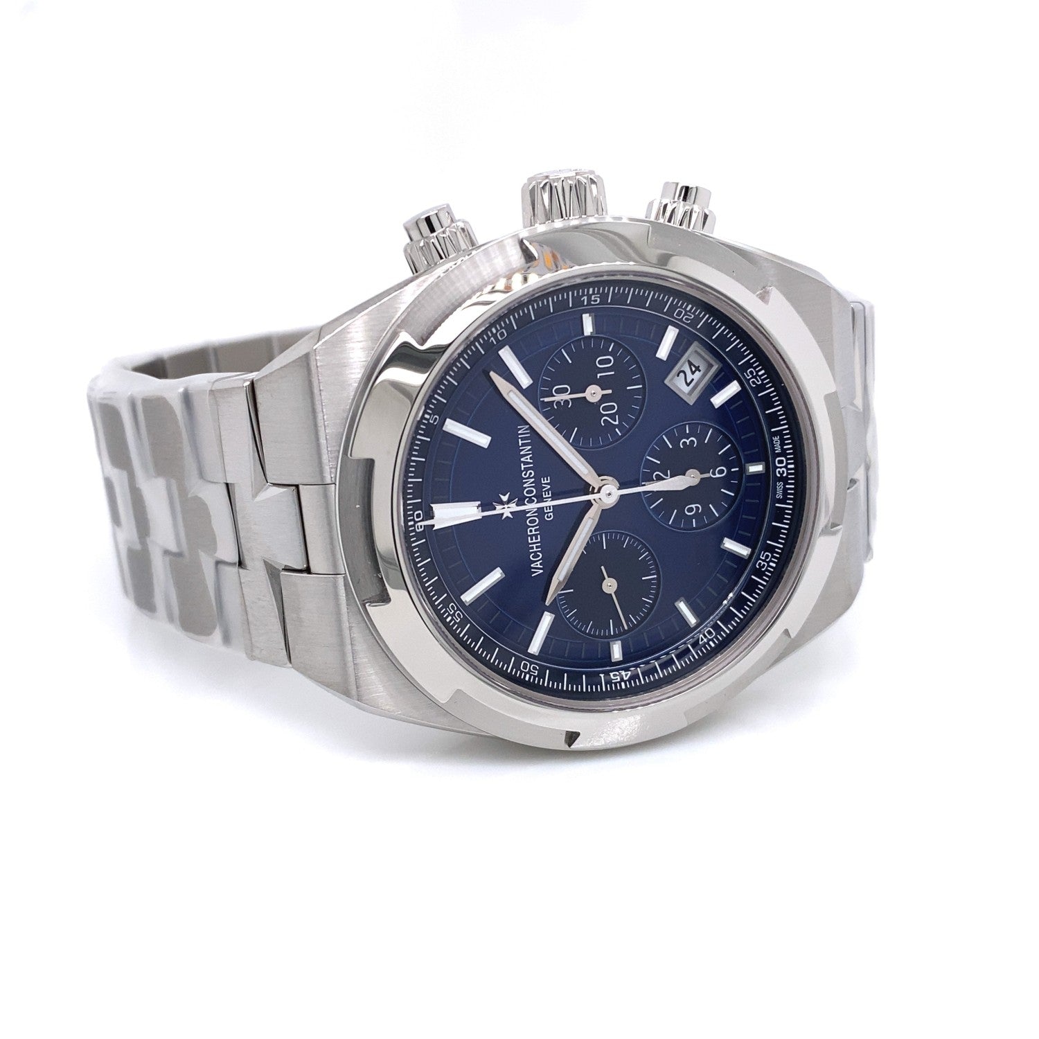 Vacheron Constantin 42.50mm Overseas Chronograph Automatic Blue Dial 5500V/110A-B148 - Beverly Hills Watch Company