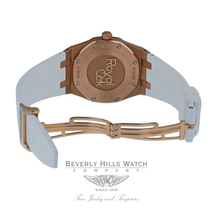 Audemars Piguet Royal Oak 33MM Ladies Rose Gold Diamond Bezel Rubber Strap 67651OR.ZZ.D010CA.01 - Beverly Hills Watch Company Watch Store