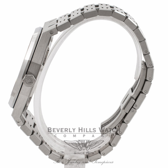Audemars Piguet Royal Oak 41MM Stainless Steel Silver Dial 15400ST.OO.1220ST.02 W3R1W0 - Beverly Hills Watch Company Watch Store