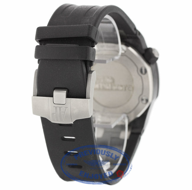 Audemars Piguet Royal Oak Offshore Carbon Diver 15706AU.00.A002CA.01 LW3PU5 - Beverly Hills Watch Company