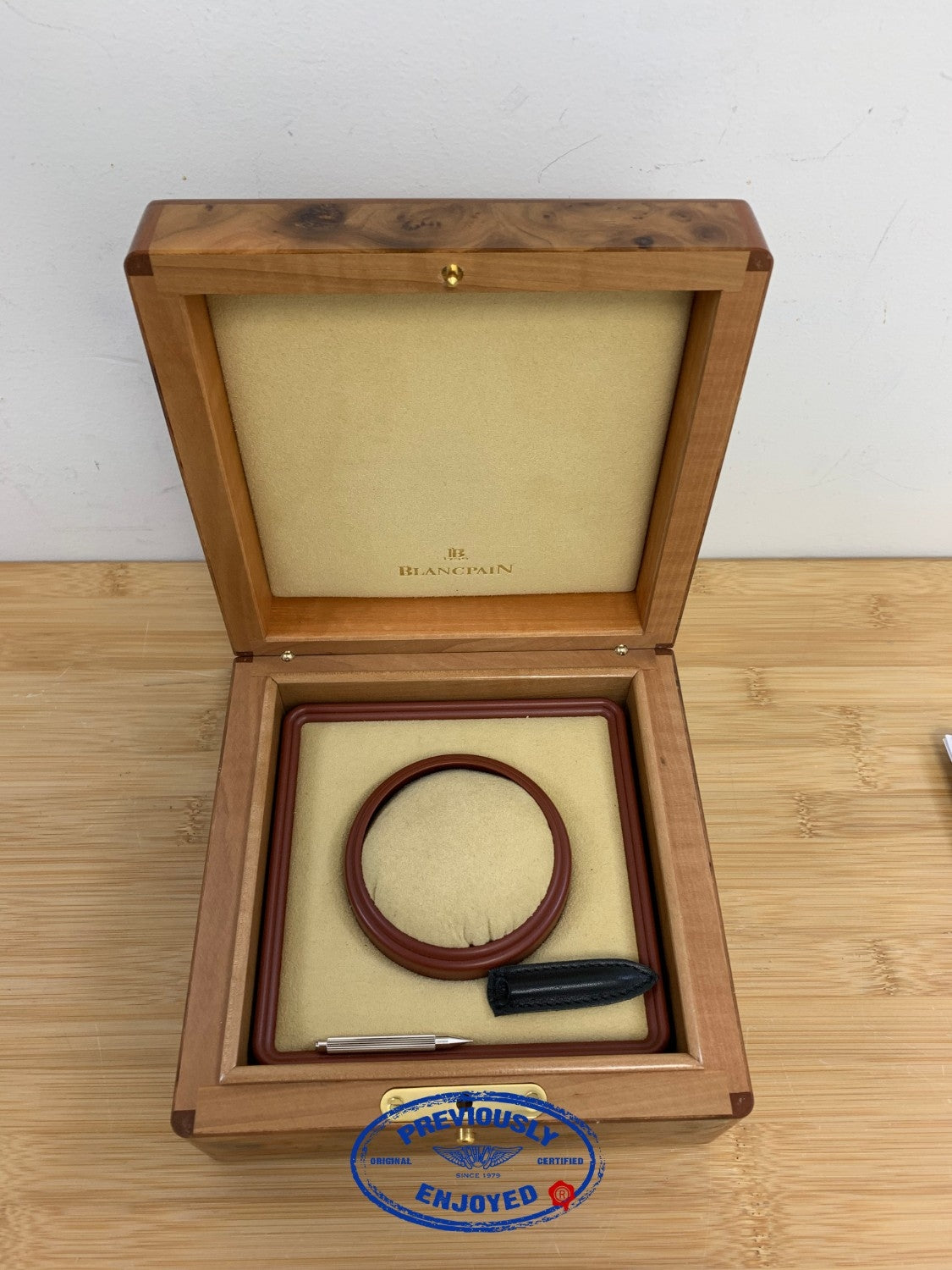 Blancpain Leman 34mm Ladies Moonphase Complete Calendar Diamond Watch 2360-4691a-71 UM5CWD - Beverly Hills Watch Company