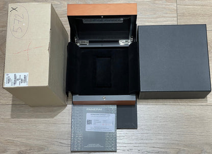 Panerai Radiomir 1940 45mm Stainless Steel Black Dial PAM00572 - Beverly Hills Watch Company