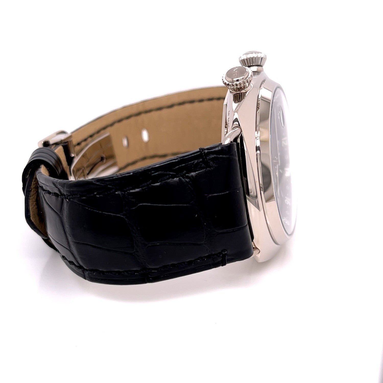 Panerai Radiomir 42mm GMT White Gold PAM00185 DV4Z7X - Beverly Hills Watch Company