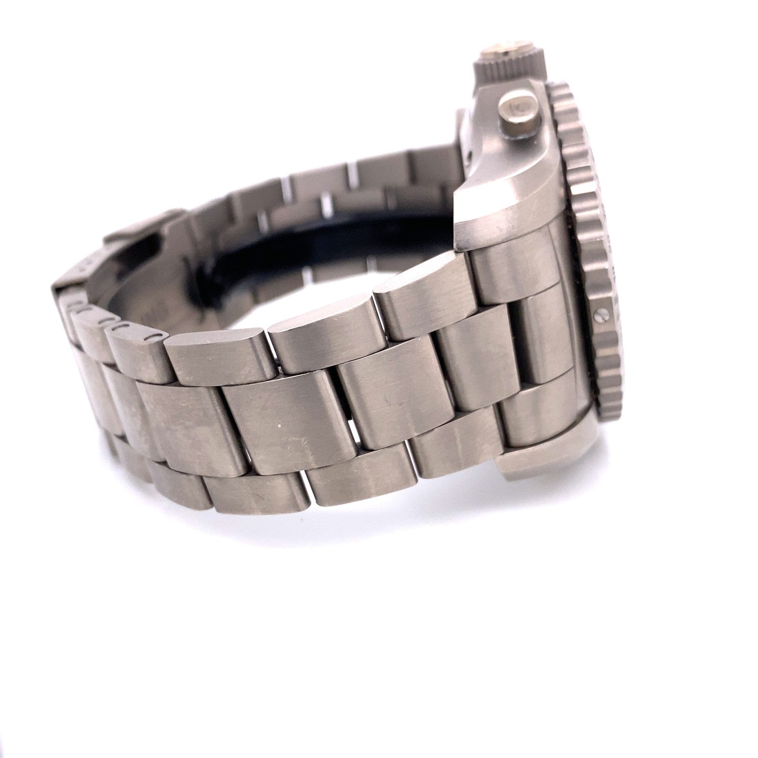 Breitling Cockpit B50 Titanium Blue Dial EB501019/C904 E3KDZ0 - Beverly Hills Watch Company