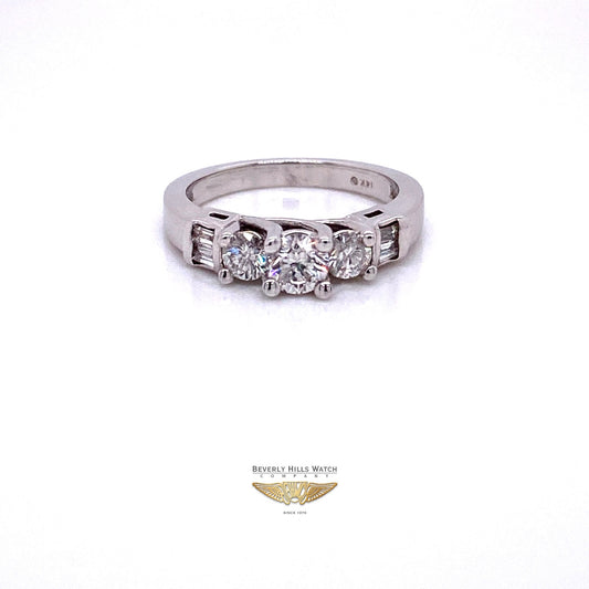Round Brilliant Cut Three Diamond Ring Engagement Ring H38LT9 - Beverly Hills Watch and Jewelry Company