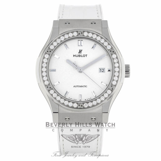 Hublot Classic Fusion Automatic Titanium 42mm 542.NE.2010.LR.1204 PHVURM - Beverly Hills Watch Company