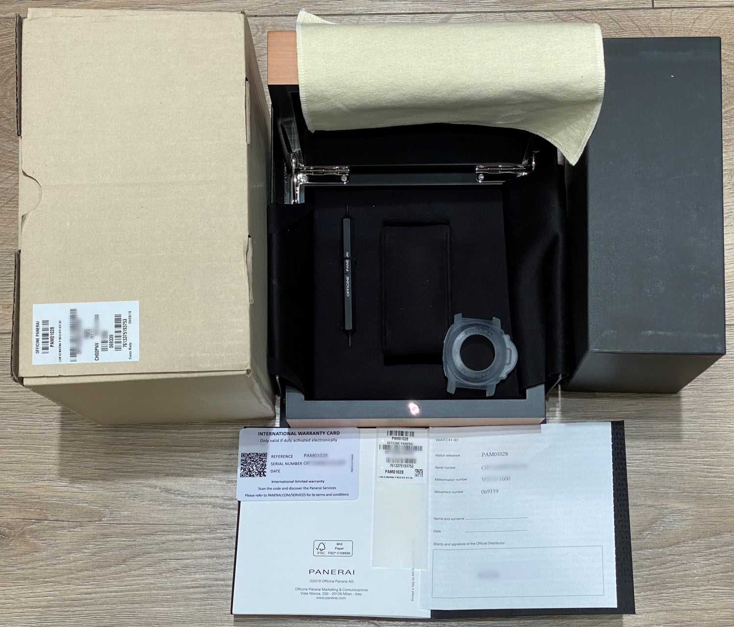 Panerai Luminor Marina 42mm Blue Dial PAM 1028 JPUAYW - Beverly Hills Watch Company