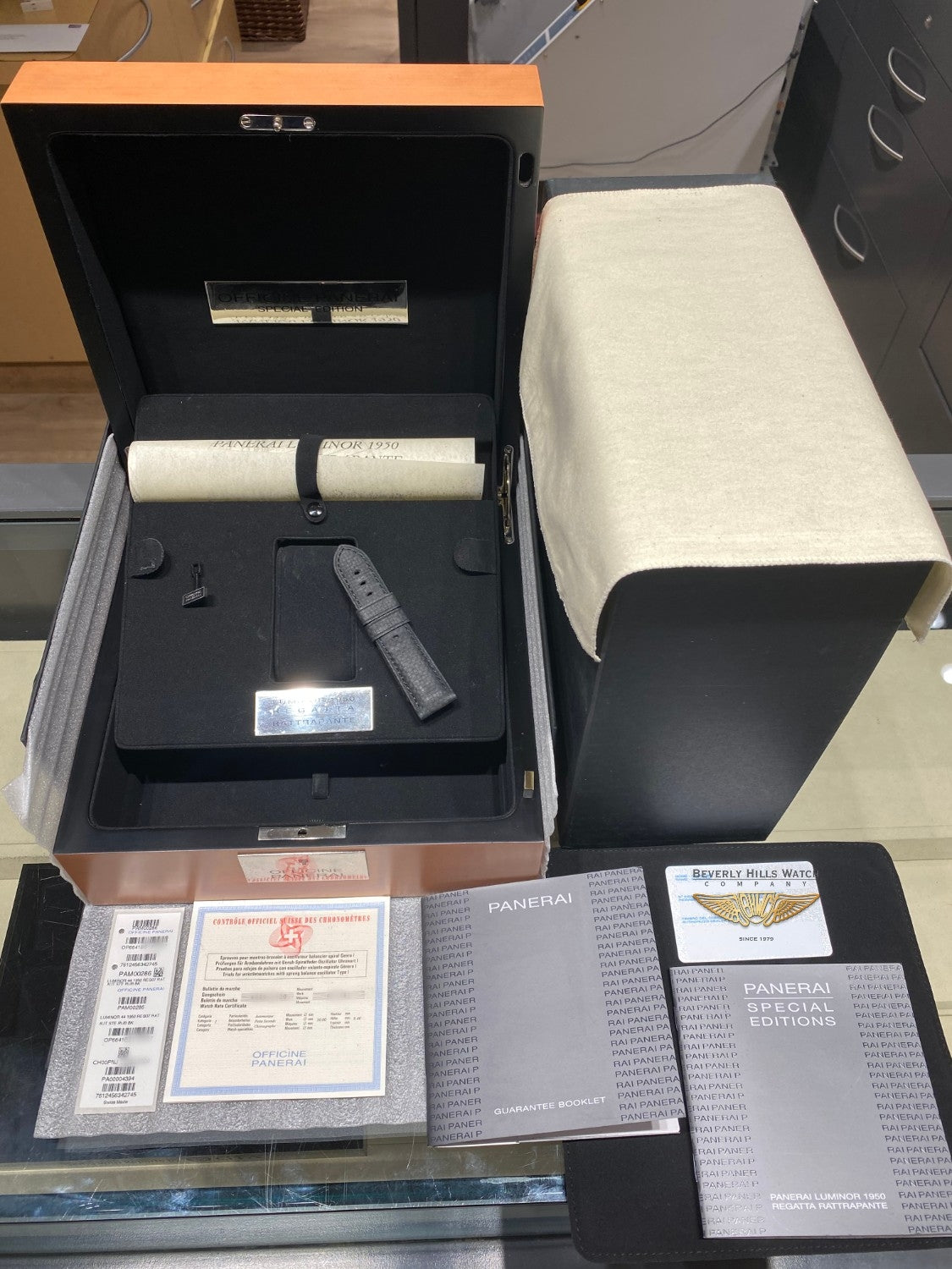 Panerai Luminor 1950 Regatta Rattrapante 44mm PAM00286 K0648J - Beverly Hills Watch Company