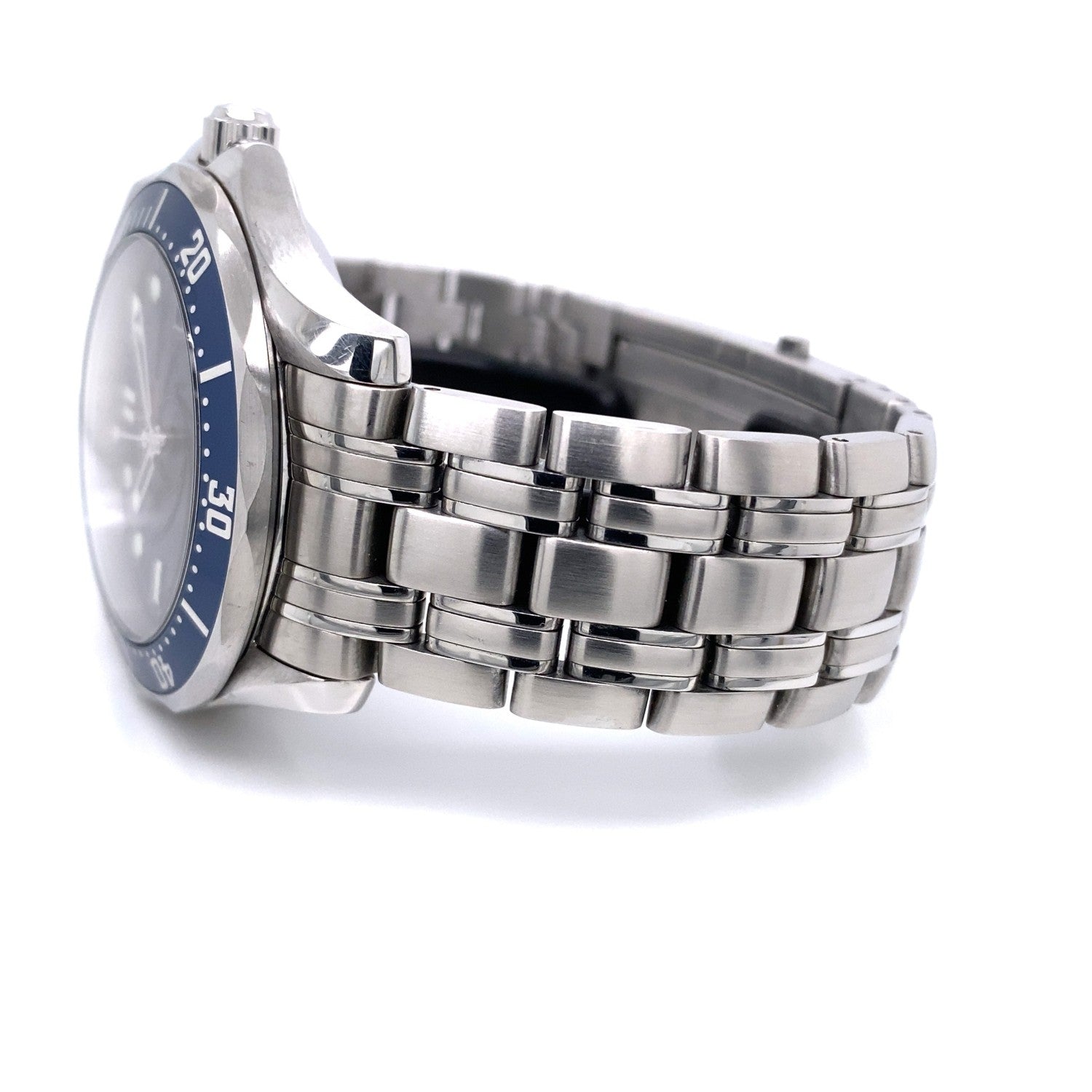 Omega Seamaster 300m 007 Casino Royale 2226.80 - Beverly Hills Watch Company