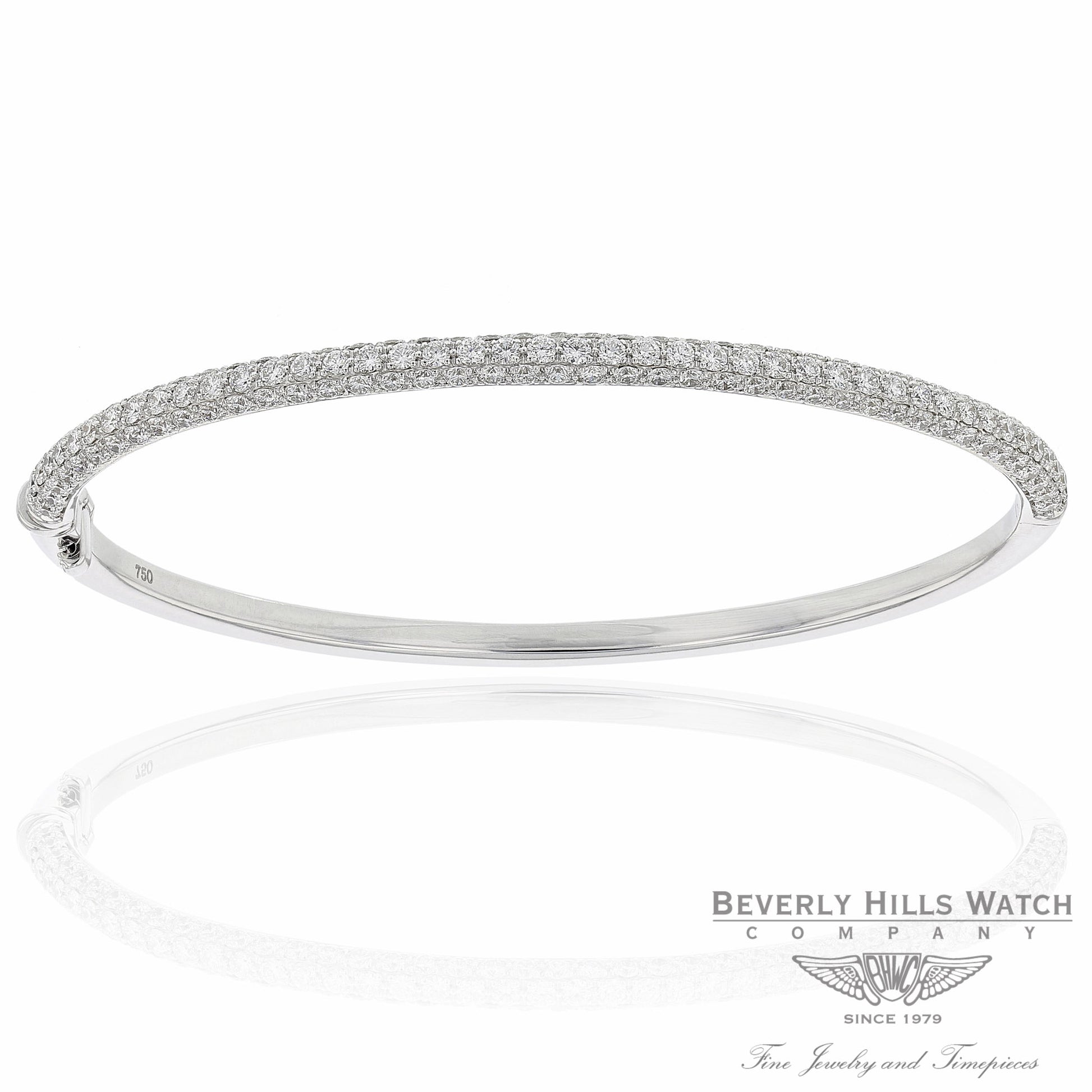 18k White Gold Oval Bangle Diamond Bracelet 1T7MFY - Beverly Hills Watch