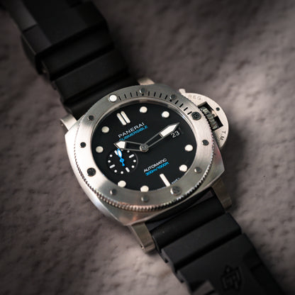 Panerai Submersible Quaranta Quattro PAM01229 - Beverly Hills Watch Company