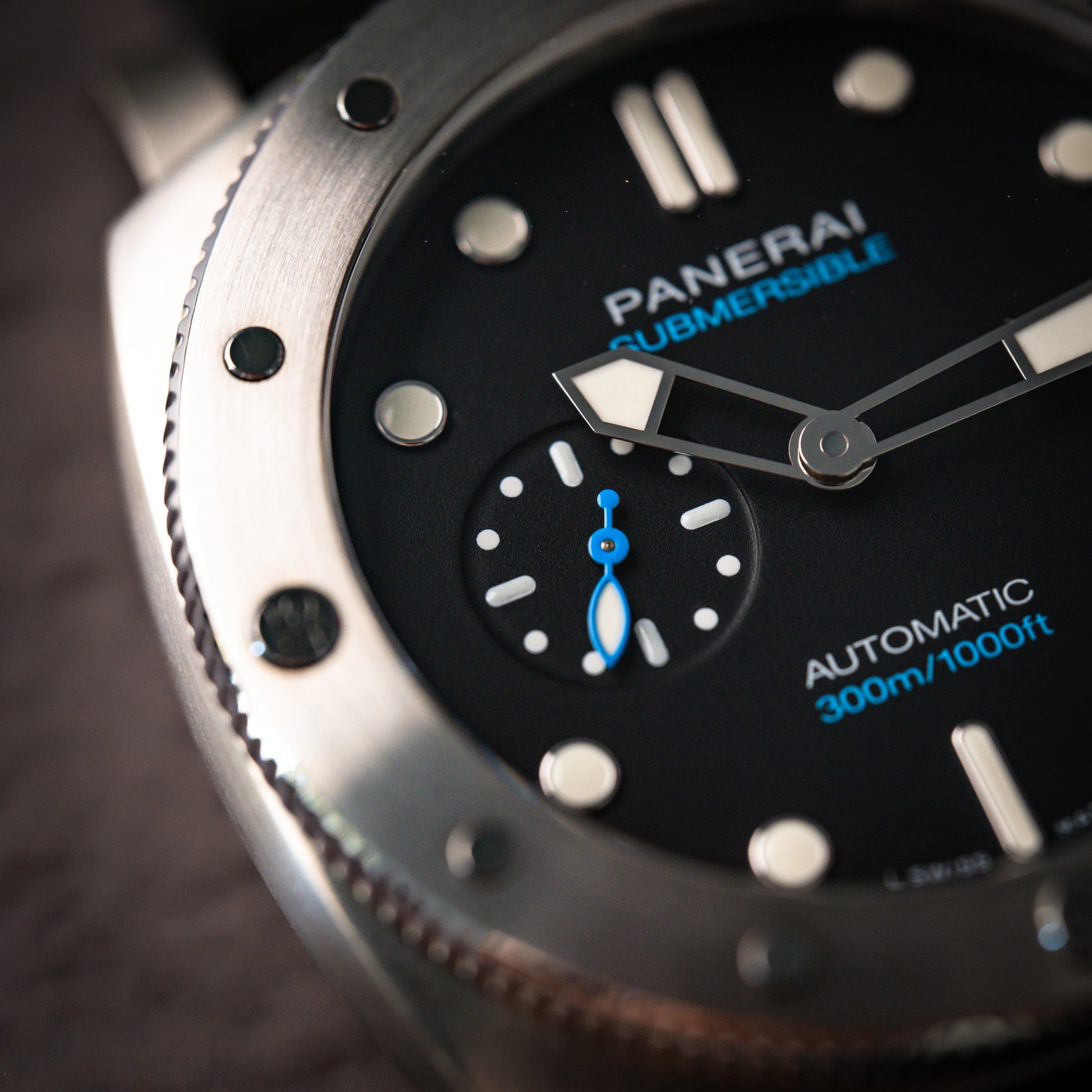 Panerai Submersible Quaranta Quattro PAM01229 - Beverly Hills Watch Company