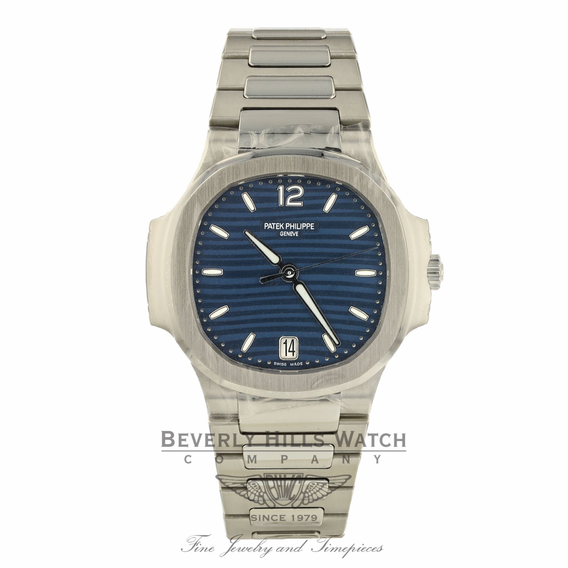 Patek Philippe Nautilus Ladies Stainless Steel Blue Dial 7118-1a-001 ZWU6U1 - Beverly Hills Watch Company