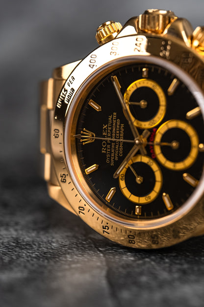 Rolex Daytona Zenith Movement 18K Yellow Gold Black Dial 16528
