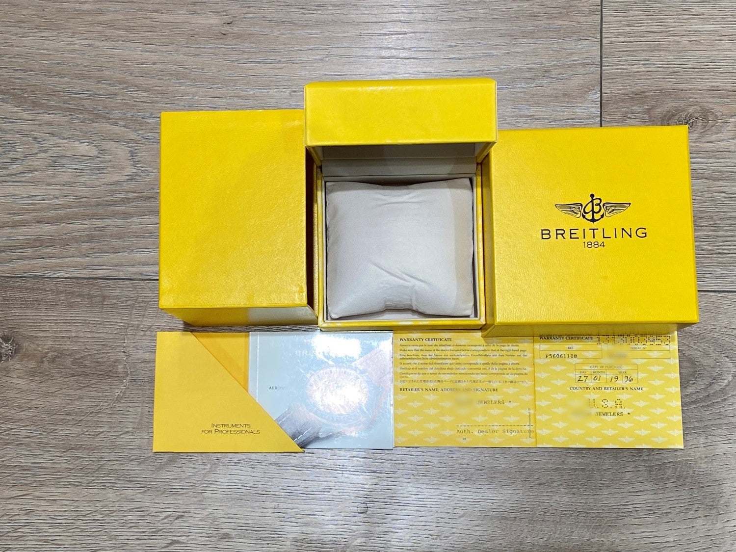 Breitling Aerospace 40mm Titanium Professional Bracelet F5606110B TM5XVZ - Beverly Hills Watch Company