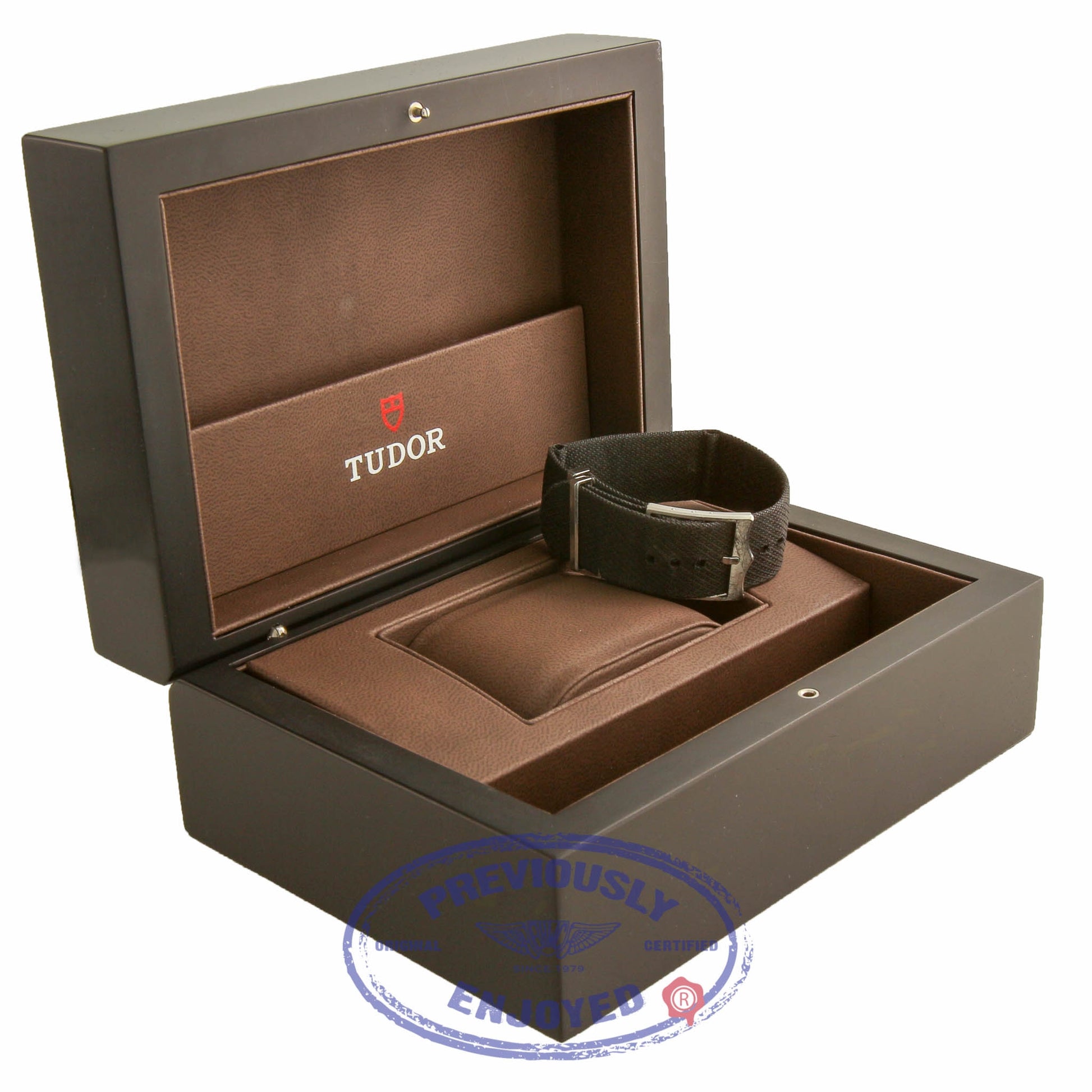 Tudor Heritage Black Bay 41MM Stainless Steel Matte Burgundy Red Bezel 79220R UXVHNM - Beverly Hills Watch Company