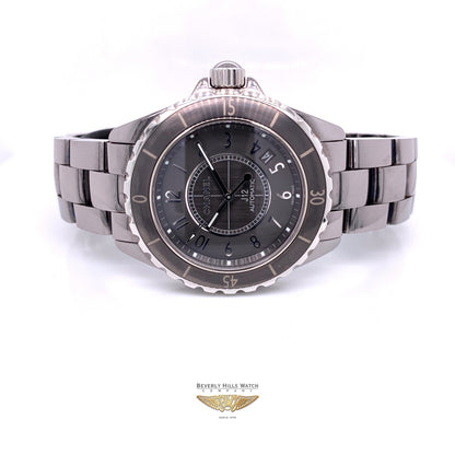 Chanel J12 Chromatic Ceramic 38 mm H2979 VKDZ45