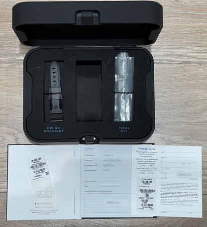 Panerai Submersible 42mm Goldtech PAM00974 - Beverly Hills Watch Company