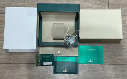 "You know you're not the first, but does it really matter?"®  "Previously Enjoyed"®The Exclusive Beverly Hills Watch Store since 1979. Specializing in buying, selling and trading new and pre-owned fine timepieces and jewelry acquired from our vast netwo