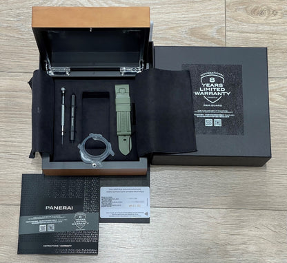 Panerai Luminor Chrono Flyback 44mm Verde Militare PAM01296 - Beverly Hills Watch Company
