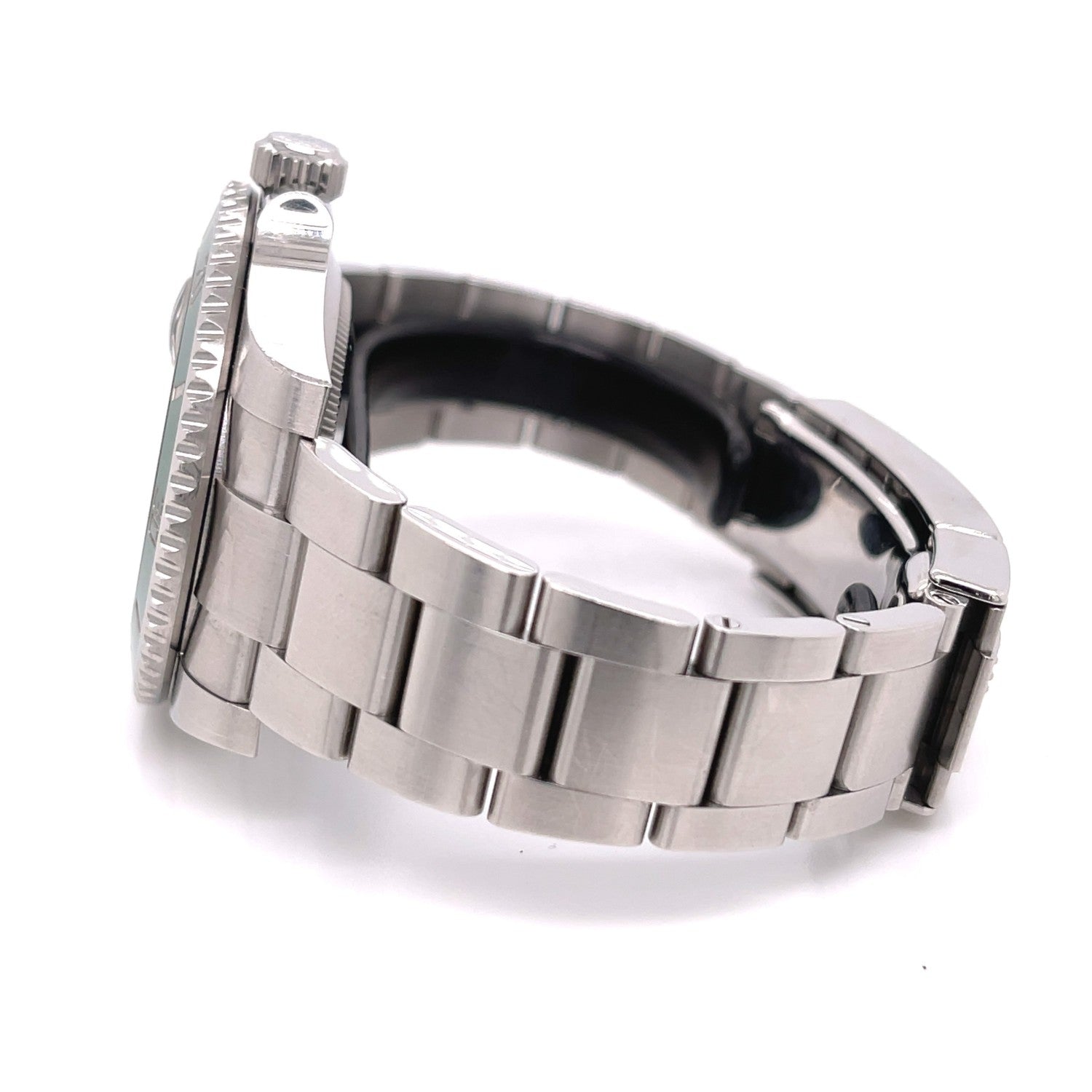 Rolex Submariner Stainless Steel Green Ceramic Bezel and Dial "Hulk" 116610LV XZ7Y8N  - Beverly Hills Watch Company